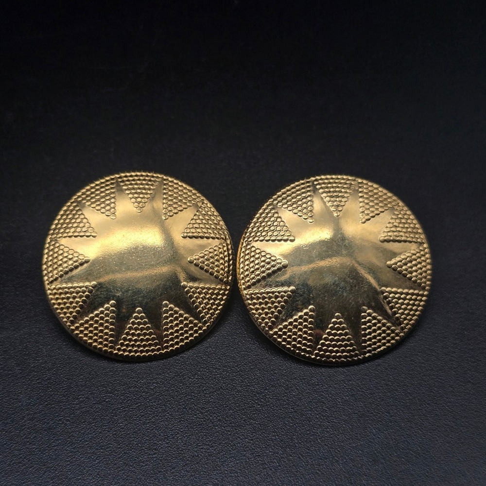 Avon 1987 Starburst Earrings Gold Tone Concho Vintage 1980s Jewelry